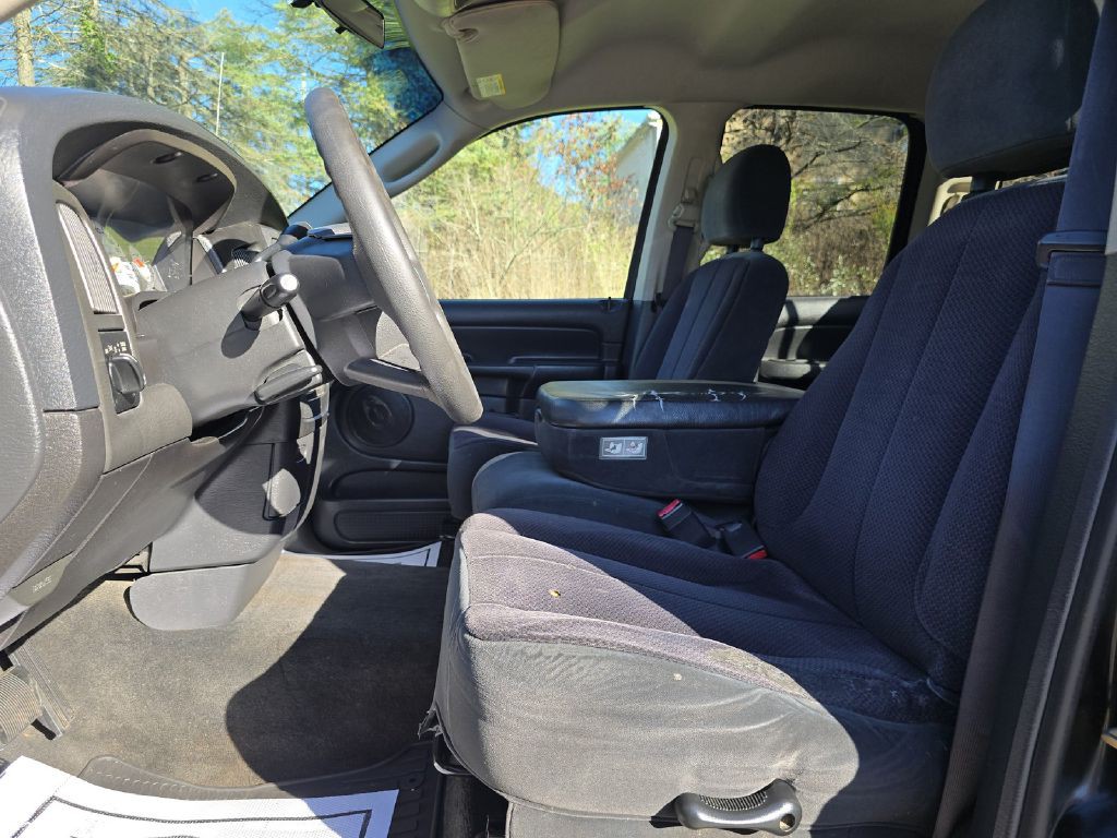 2005 Dodge Ram 1500 Image 13