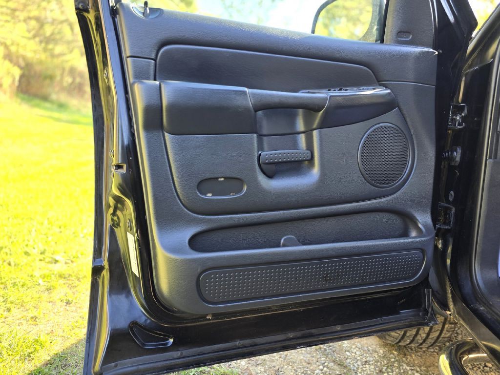2005 Dodge Ram 1500 Image 20