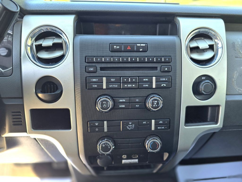 2014 Ford F-150 Image 19