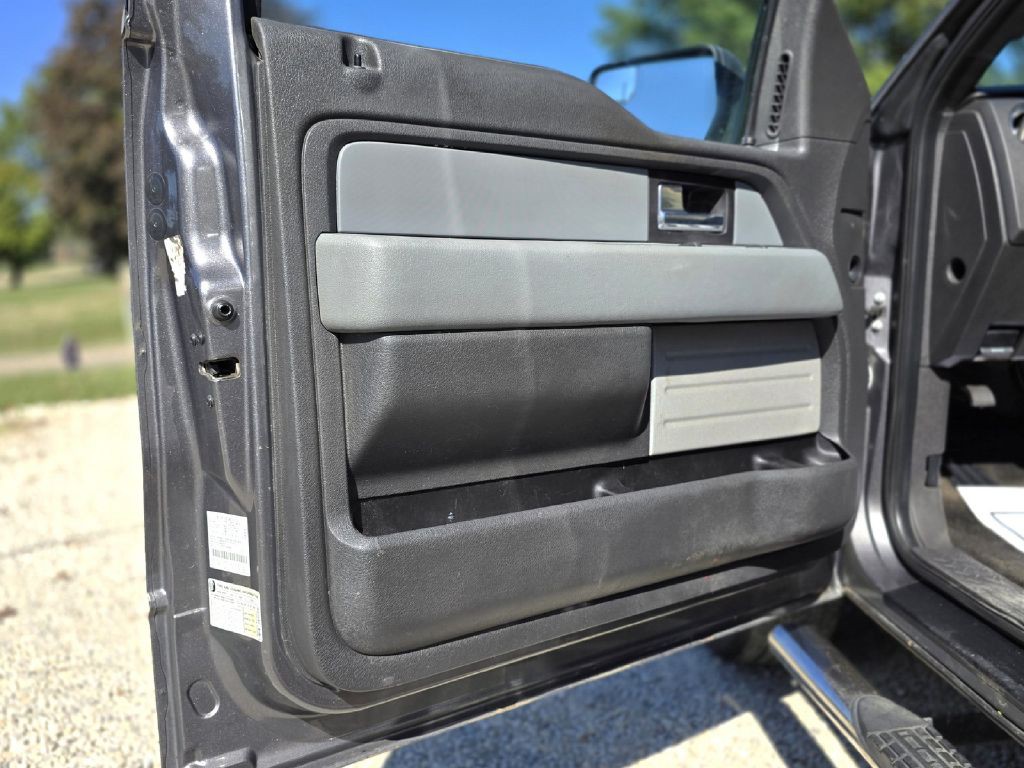 2014 Ford F-150 Image 20