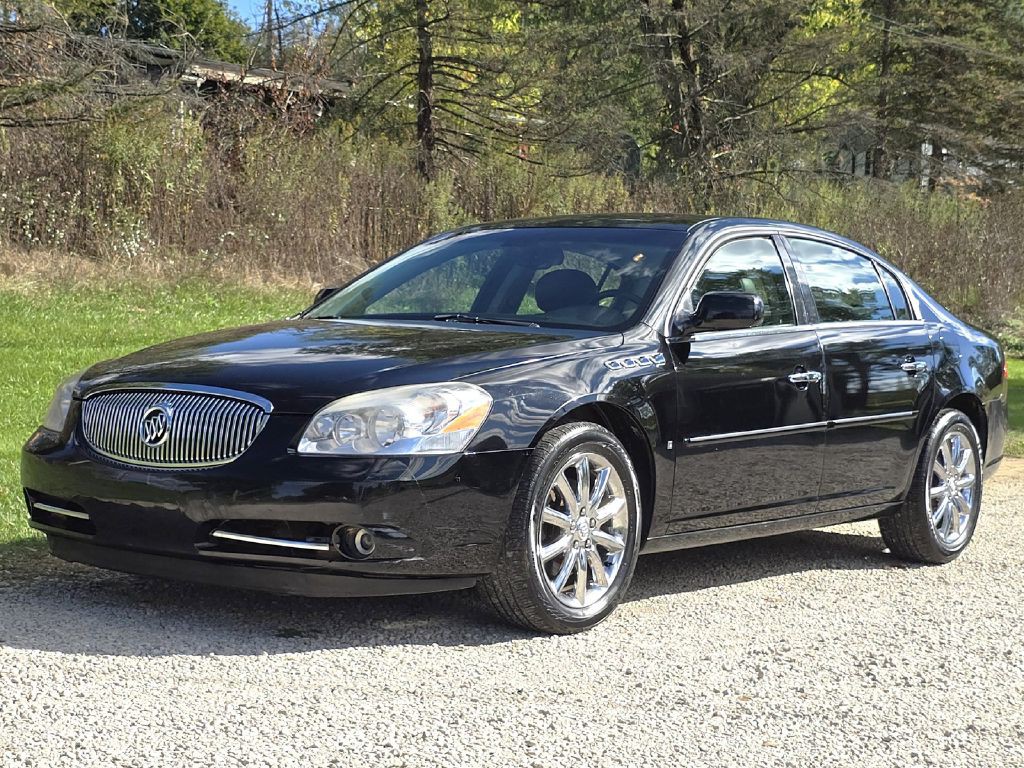 2007 Buick Lucerne Image 2