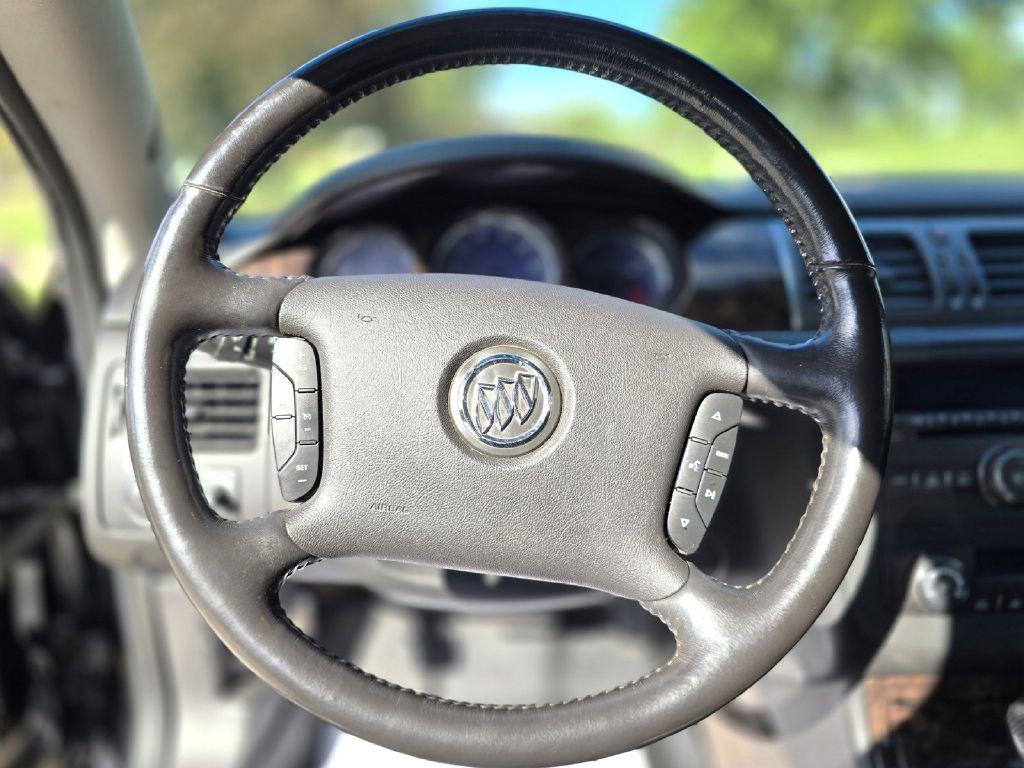 2007 Buick Lucerne Image 18