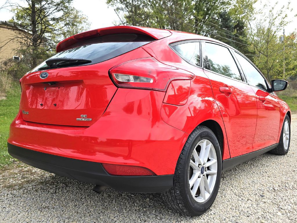 2015 Ford Focus Image 10