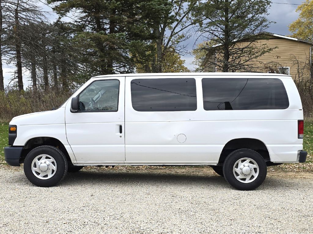2013 Ford Econoline Image 3