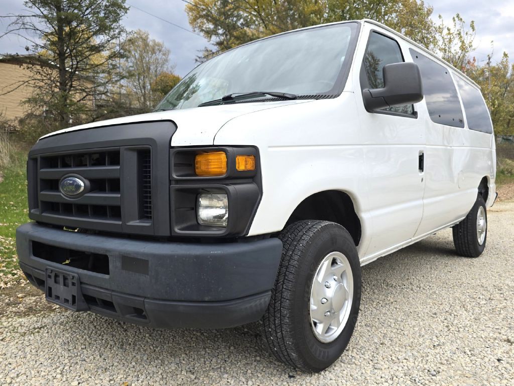 2013 Ford Econoline Image 6