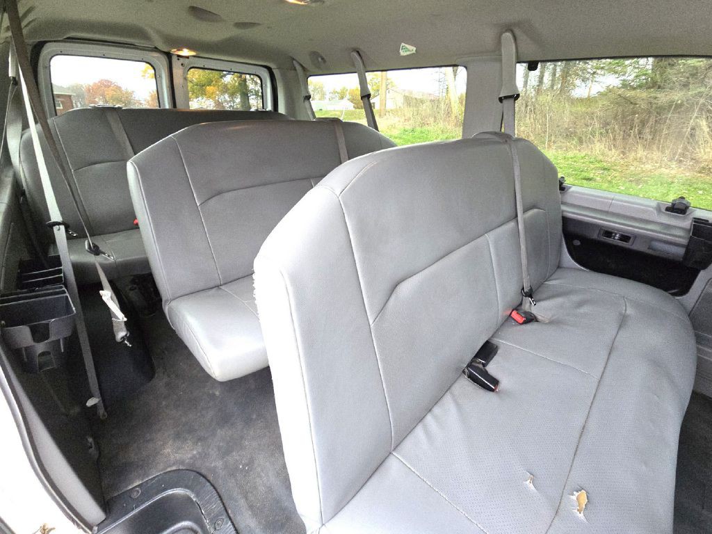 2013 Ford Econoline Image 14