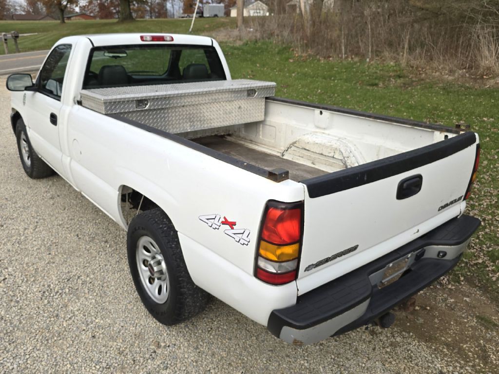 2006 GMC Sierra Image 12