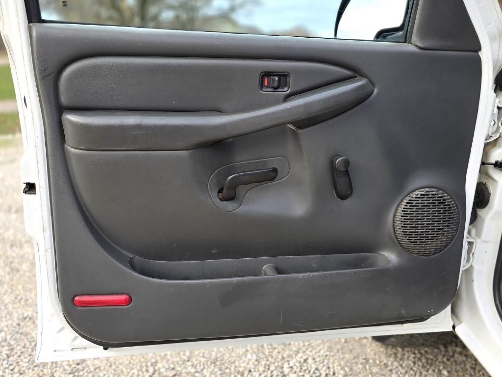 2006 GMC Sierra Image 19