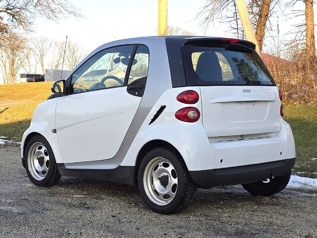 2012 smart fortwo Image 4