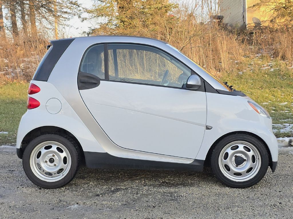 2012 smart fortwo Image 8