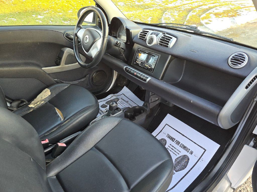 2012 smart fortwo Image 15
