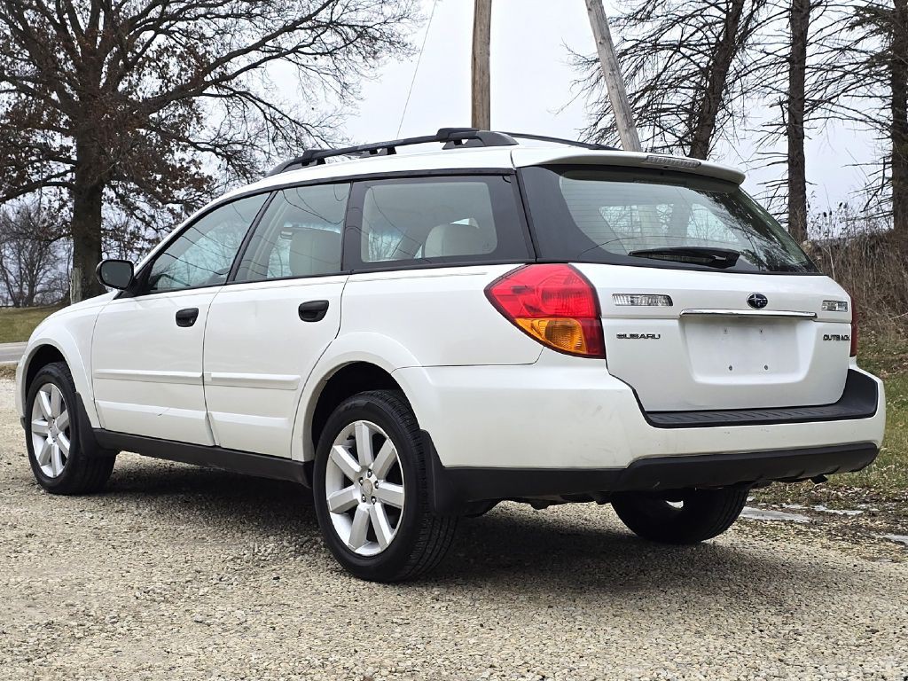 2006 Subaru Legacy Image 4