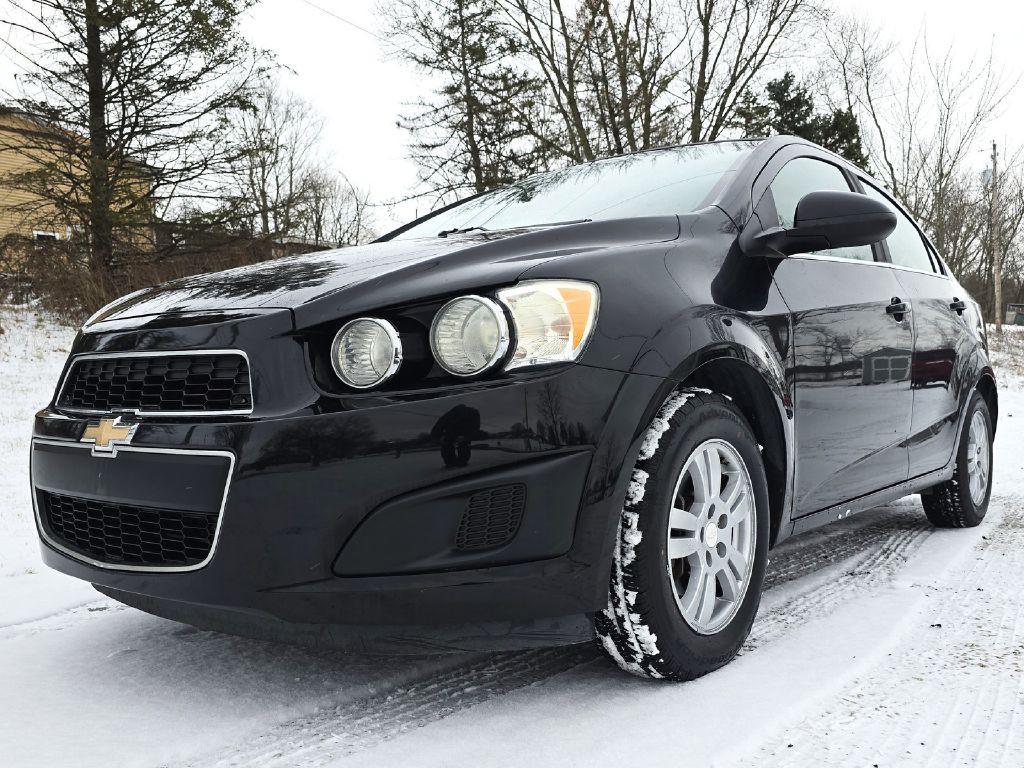 2016 Chevrolet Sonic Image 6