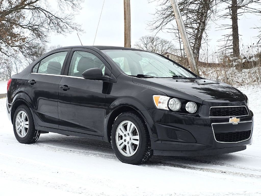 2016 Chevrolet Sonic Image 7