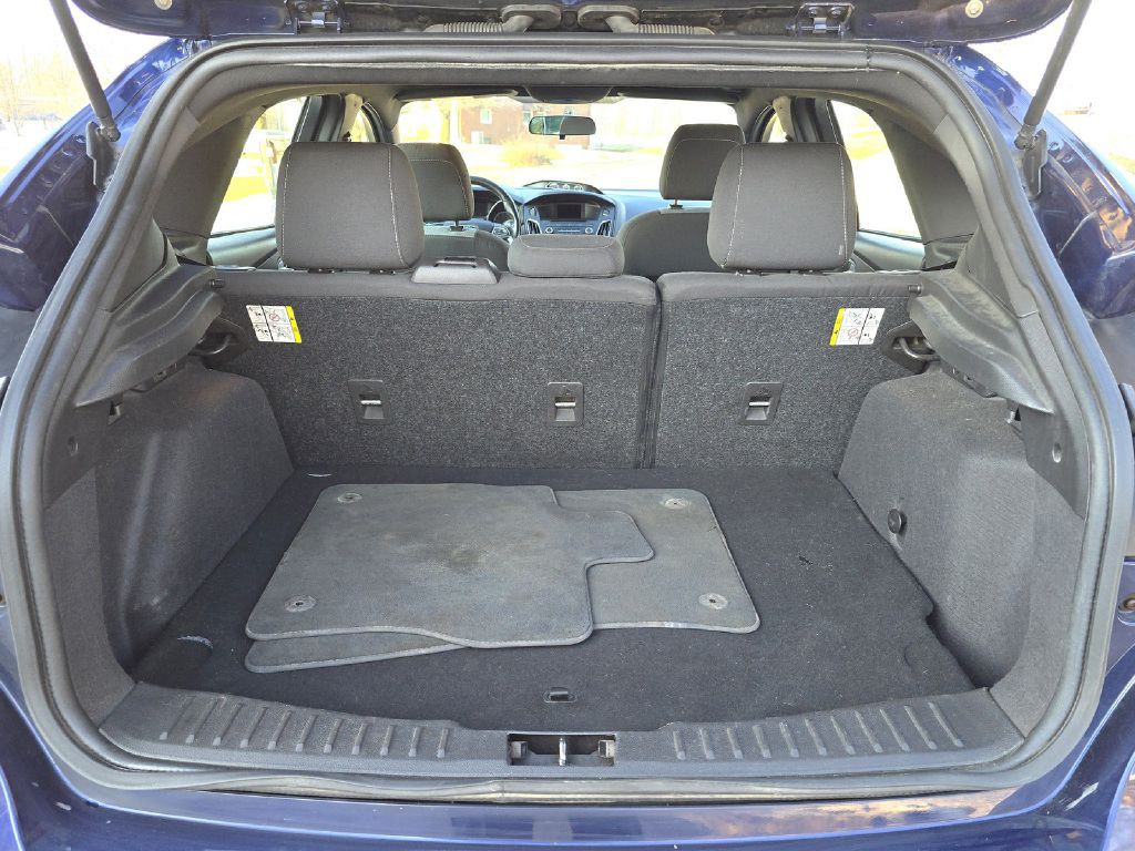 2017 Ford Focus Image 20