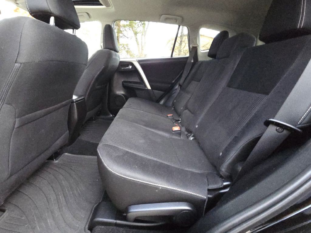 2014 Toyota Rav4 Image 13
