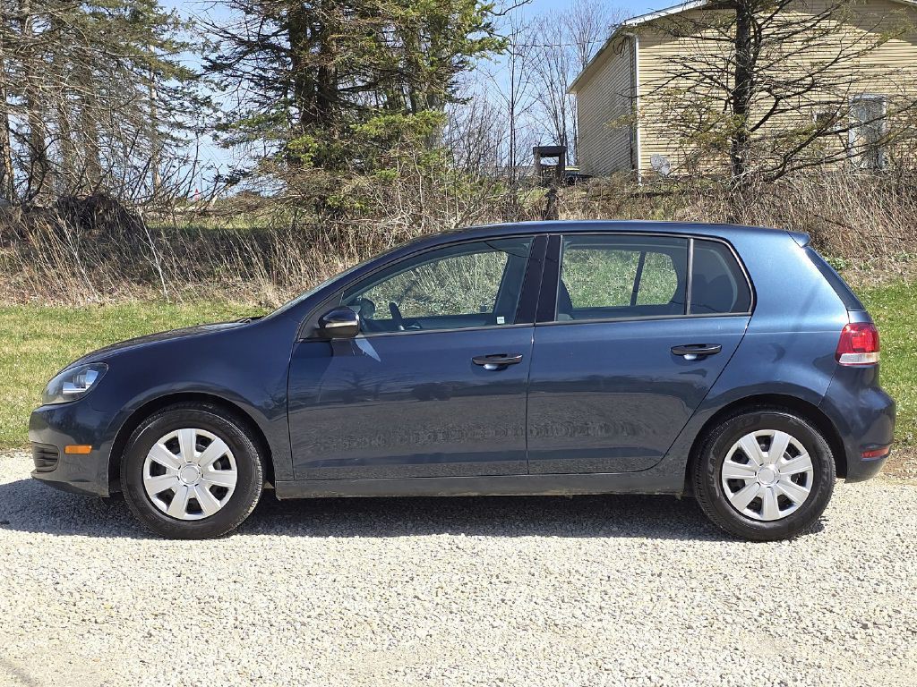 2013 Volkswagen Golf Image 3