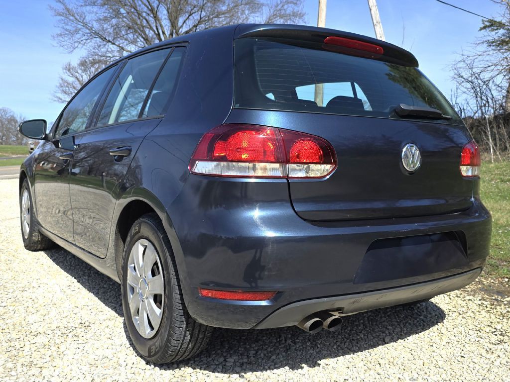 2013 Volkswagen Golf Image 5