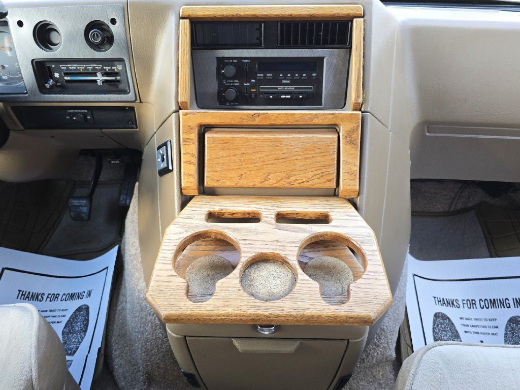 1994 Chevrolet G20 Image 19