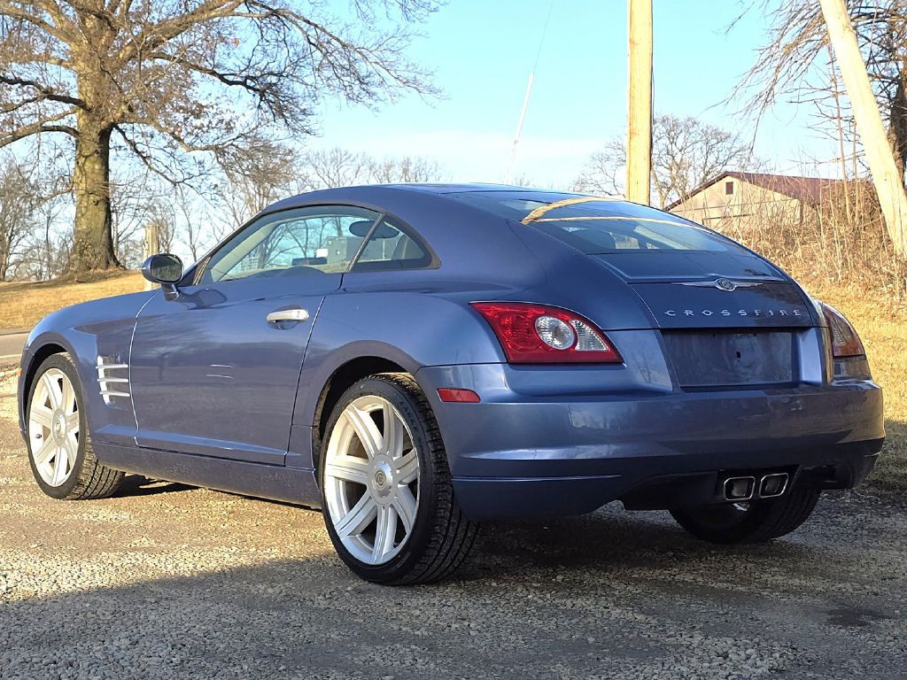 2007 Chrysler Crossfire Image 4