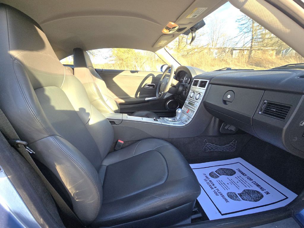 2007 Chrysler Crossfire Image 14