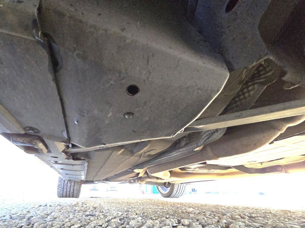 2007 Chrysler Crossfire Image 24