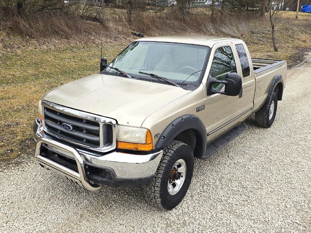 2000 Ford F-250 Image 1