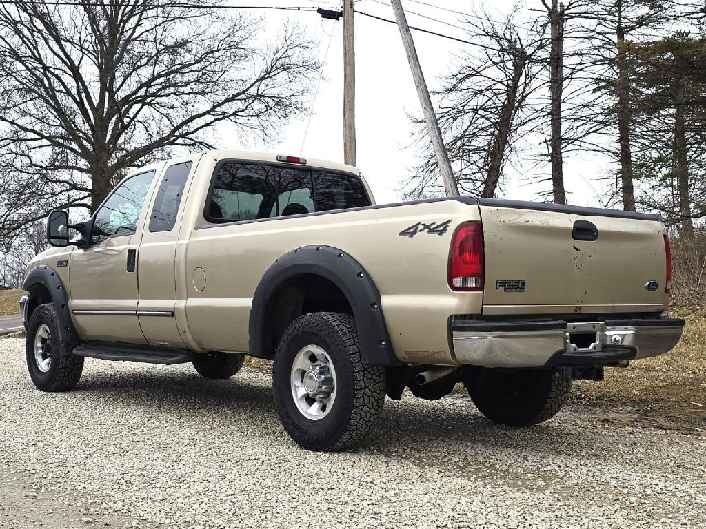 2000 Ford F-250 Image 4