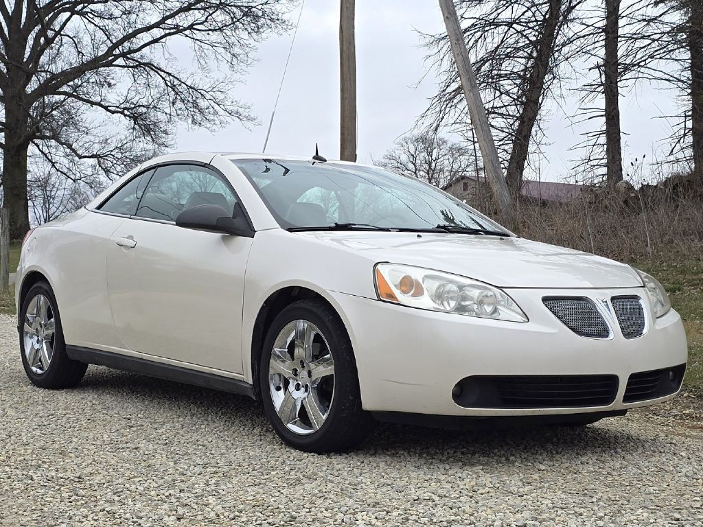 2009 Pontiac G6 Image 7