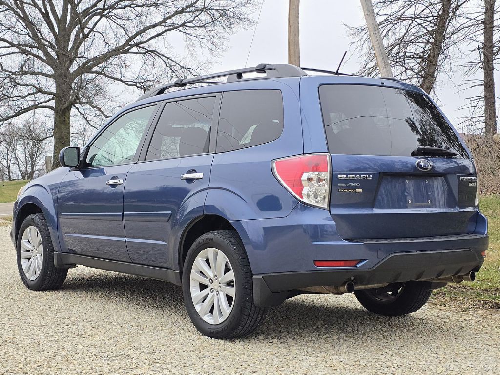 2011 Subaru Forester Image 4