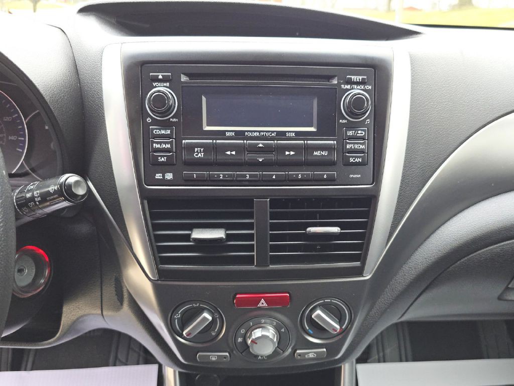 2011 Subaru Forester Image 19