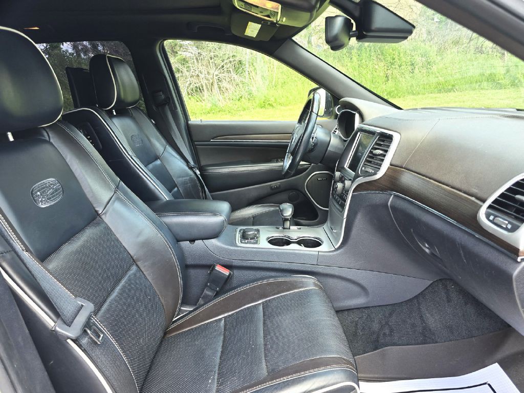 2015 Jeep Grand Cherokee Image 16