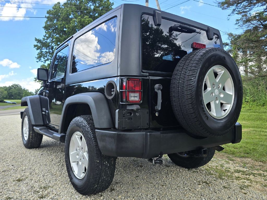 2013 Jeep Wrangler Image 5