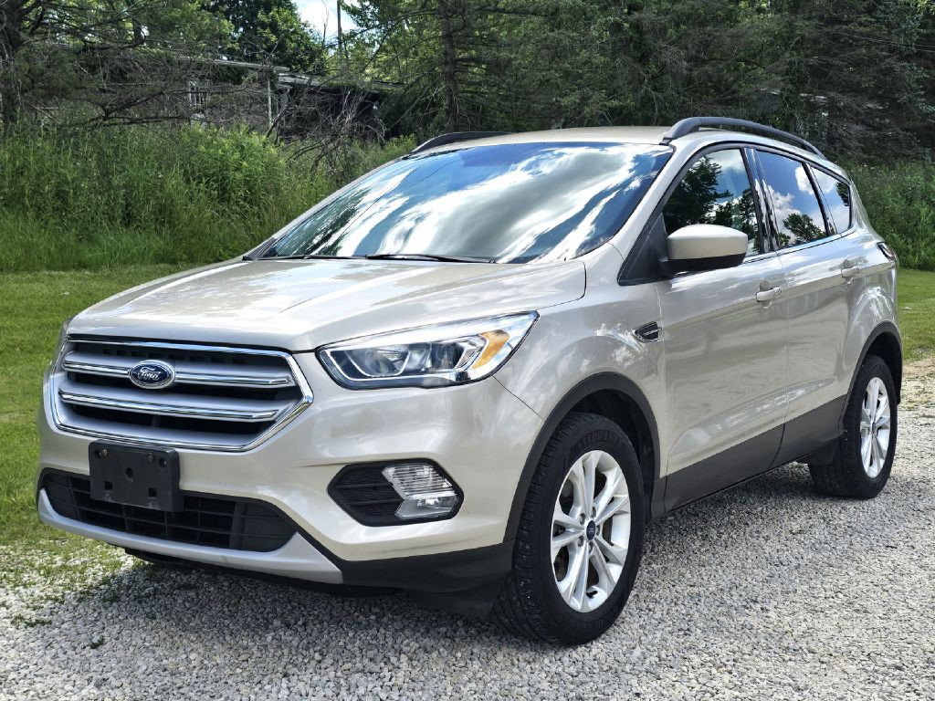 2018 Ford Escape Image 2