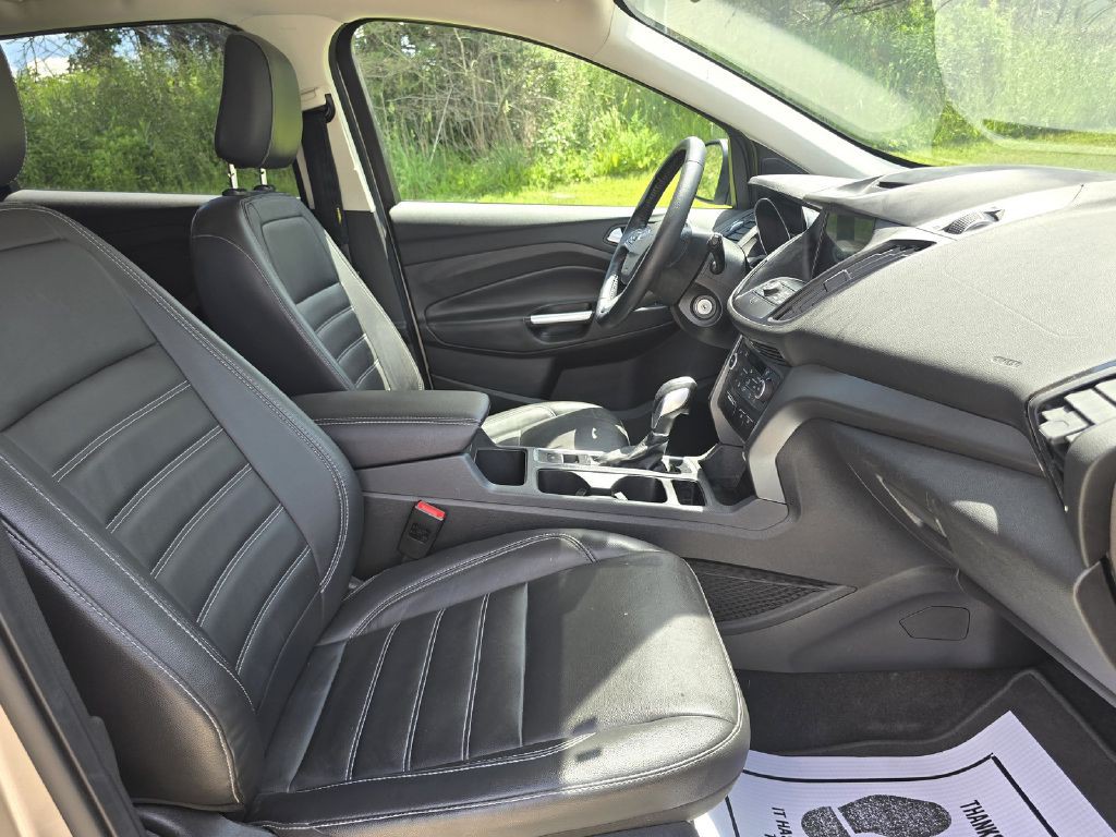 2018 Ford Escape Image 16