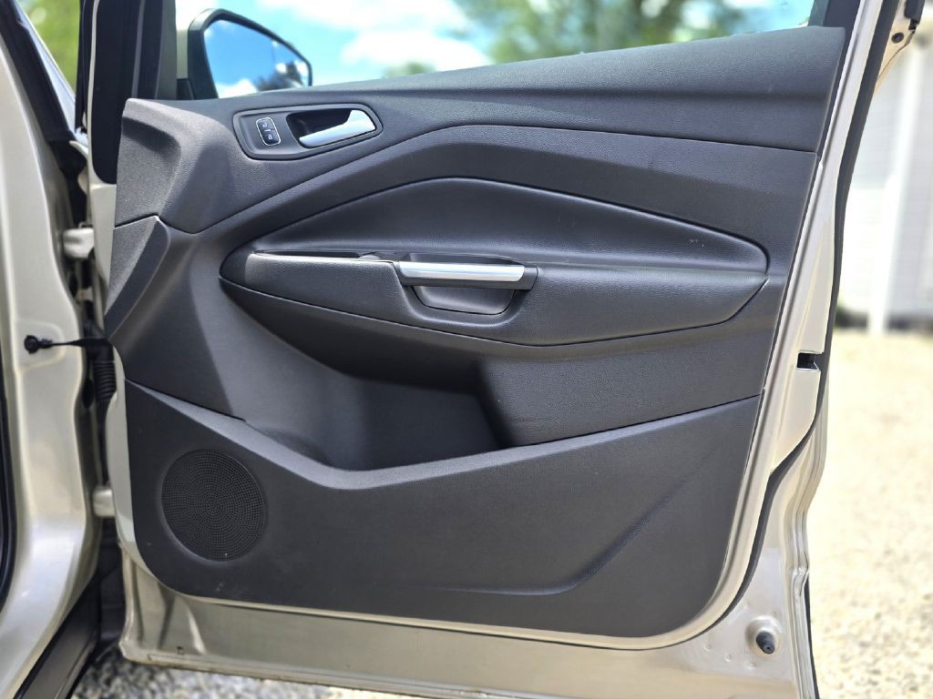 2018 Ford Escape Image 24