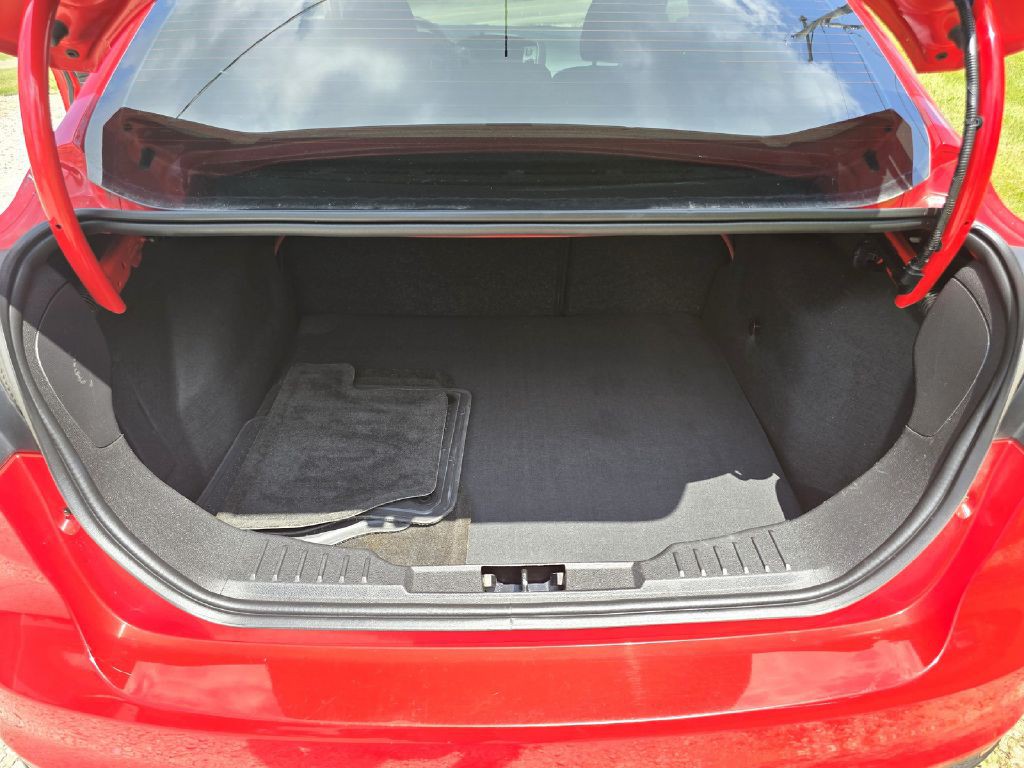 2016 Ford Focus Image 20