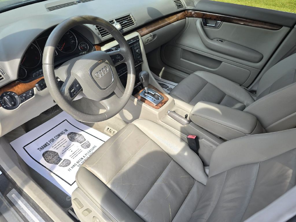 2007 Audi A4 Image 12