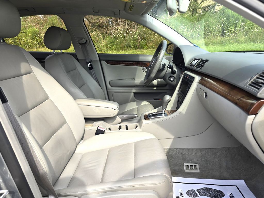 2007 Audi A4 Image 16