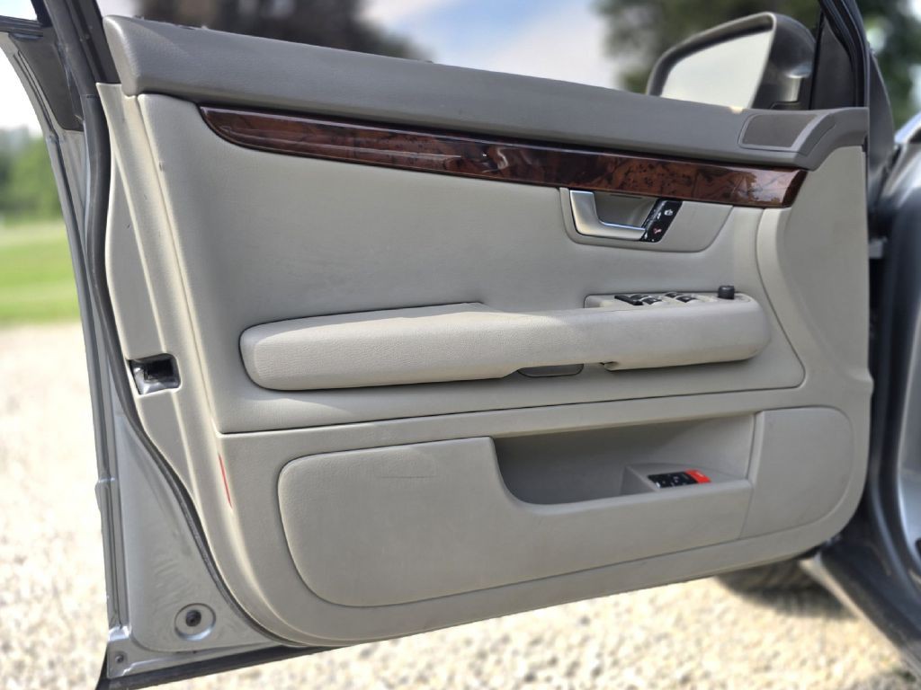 2007 Audi A4 Image 23