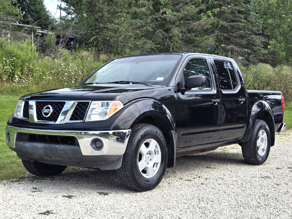 2005 Nissan Frontier Image 2