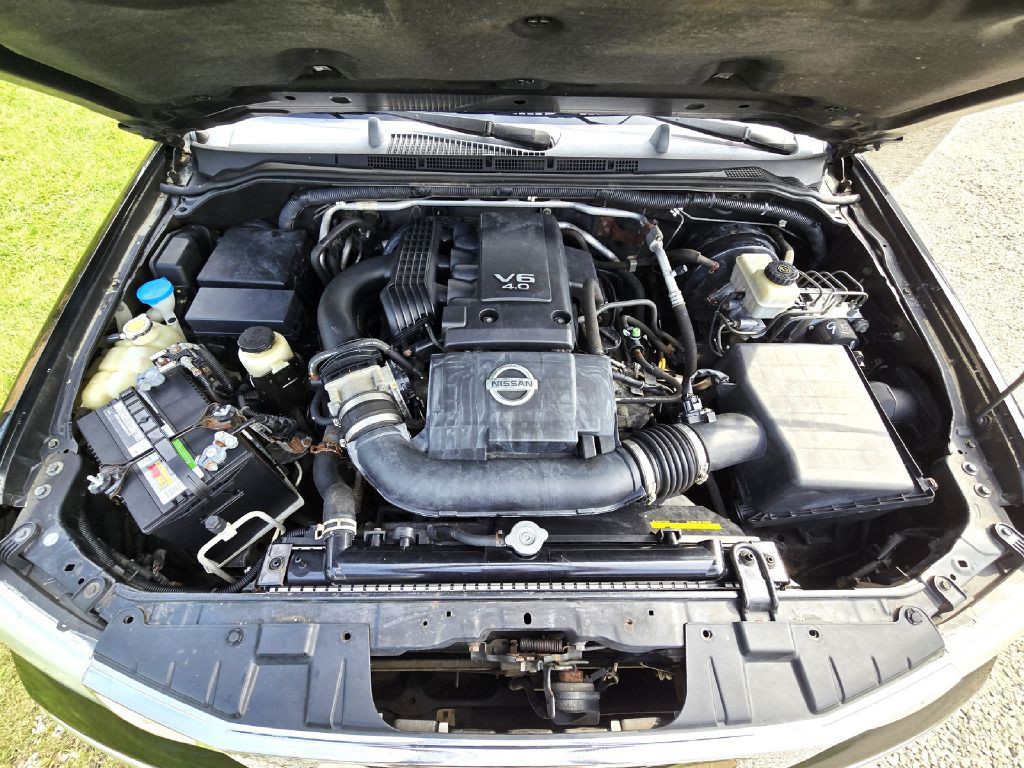 2005 Nissan Frontier Image 28