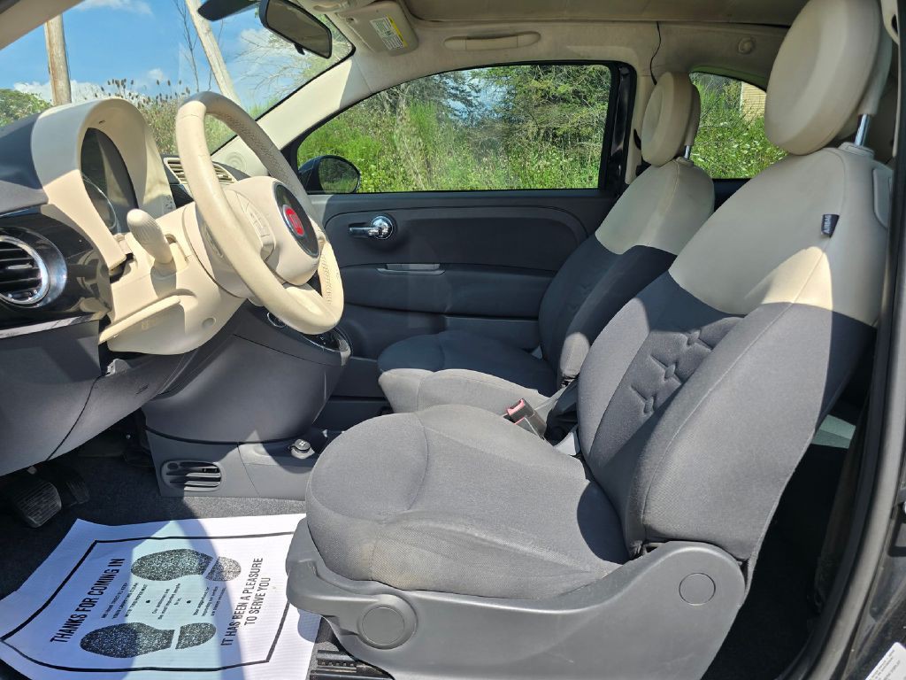 2013 FIAT 500 Image 13