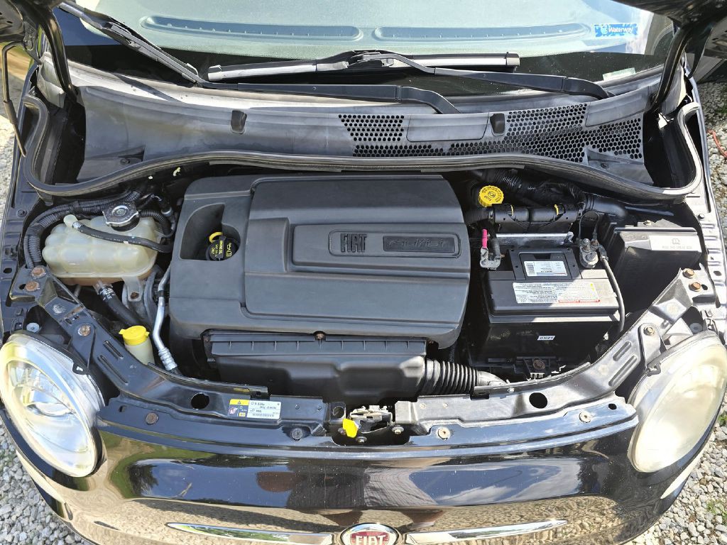 2013 FIAT 500 Image 24