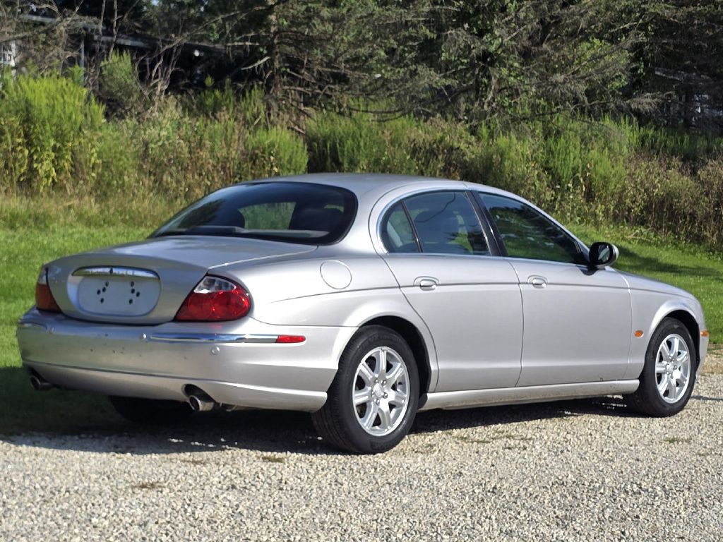 2004 Jaguar S-TYPE Image 9