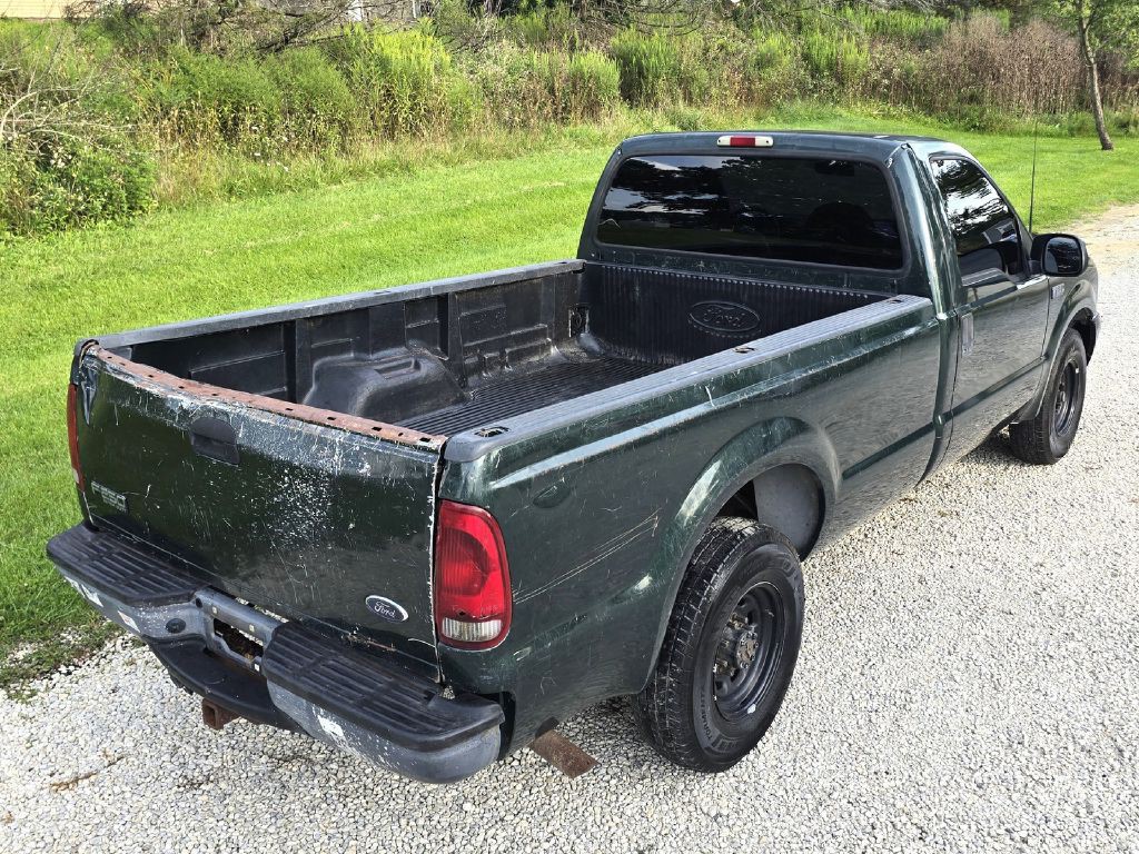 2003 Ford F-250 Image 12