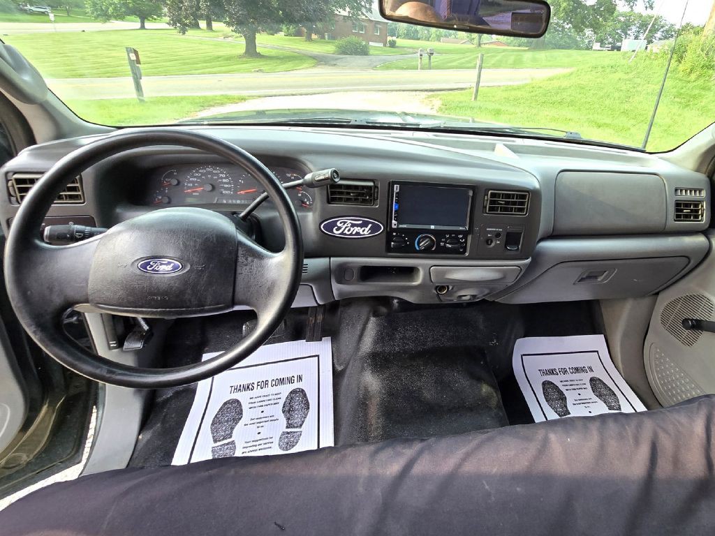 2003 Ford F-250 Image 17