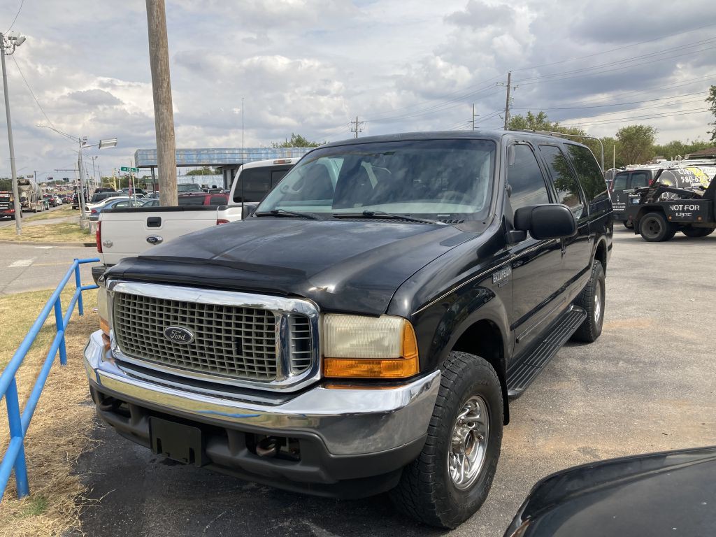 2000 Ford Excursion Image 1