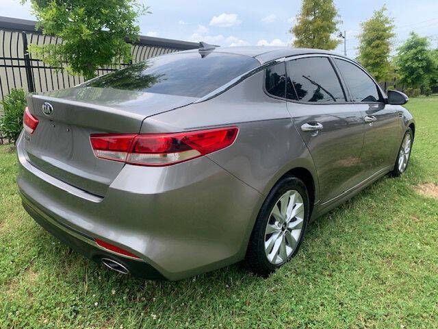 2018 Kia Optima Image 4