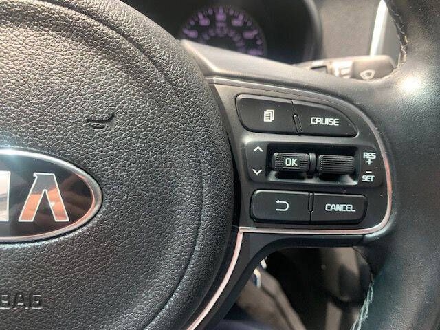 2018 Kia Optima Image 18